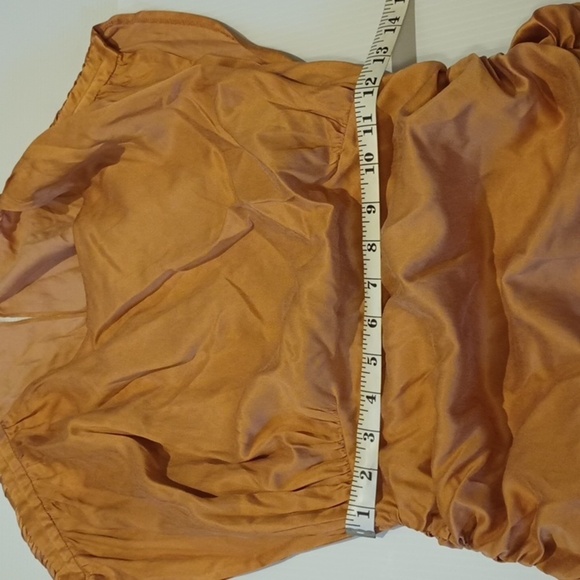 Elizabeth and James Bronze Gold Keyhole Open Back Gathered Cap Sleeve Mini A12 - Picture 3 of 6